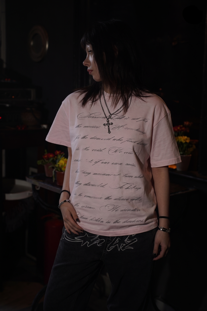 CURSED LETTERS TEE PINK