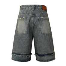 Görseli Galeri görüntüleyiciye yükleyin, DAMNED CULT PATCHED JORTS
