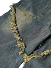 Görseli Galeri görüntüleyiciye yükleyin, DAMNED CULT X PATCH JEANS
